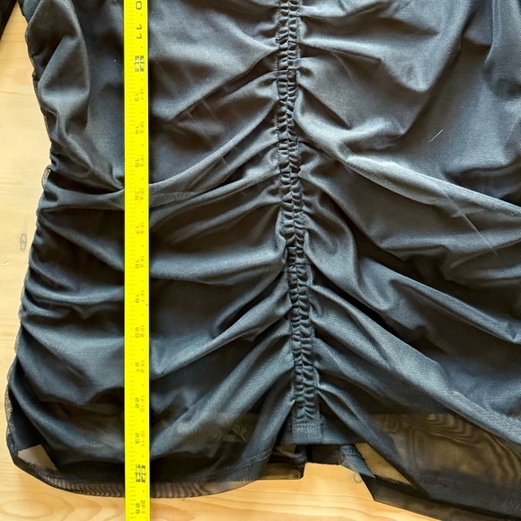 DKNY Women's Black Mock-Neck Long-Sleeve Ruched Mesh Top Size L - Picture 4 of 8